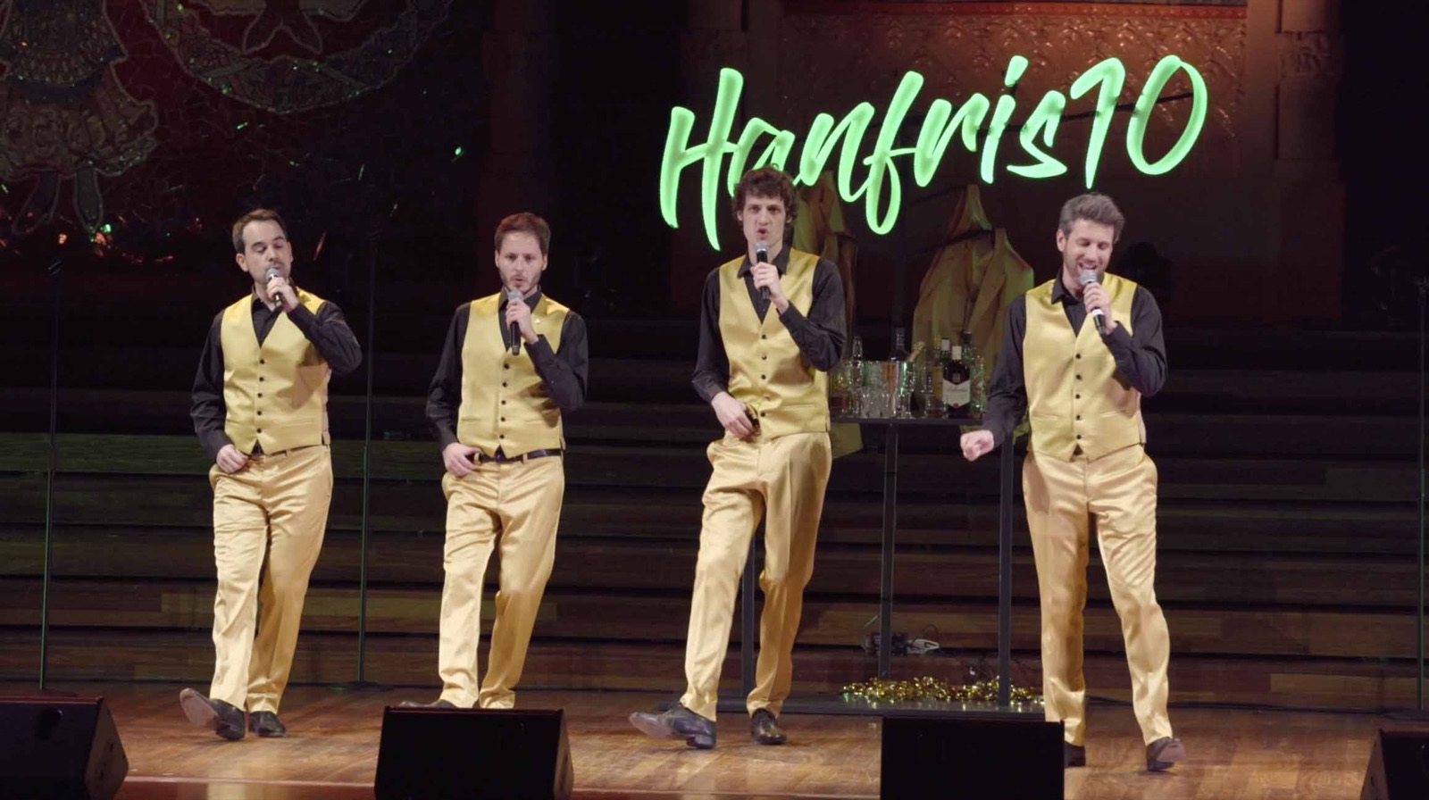 All I Want For Christmas Is... Hanfris!